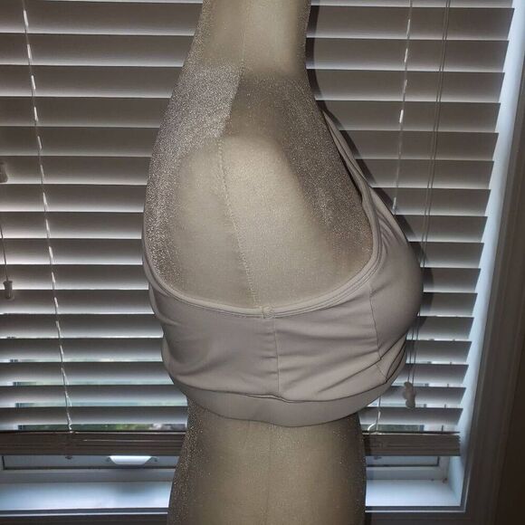 NWOT White One Shoulder Cutout Sports Bra Size Large - Picture 4 of 7